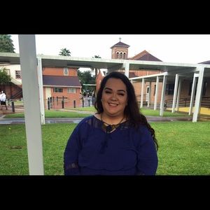 Meet your Posher, Alexandra